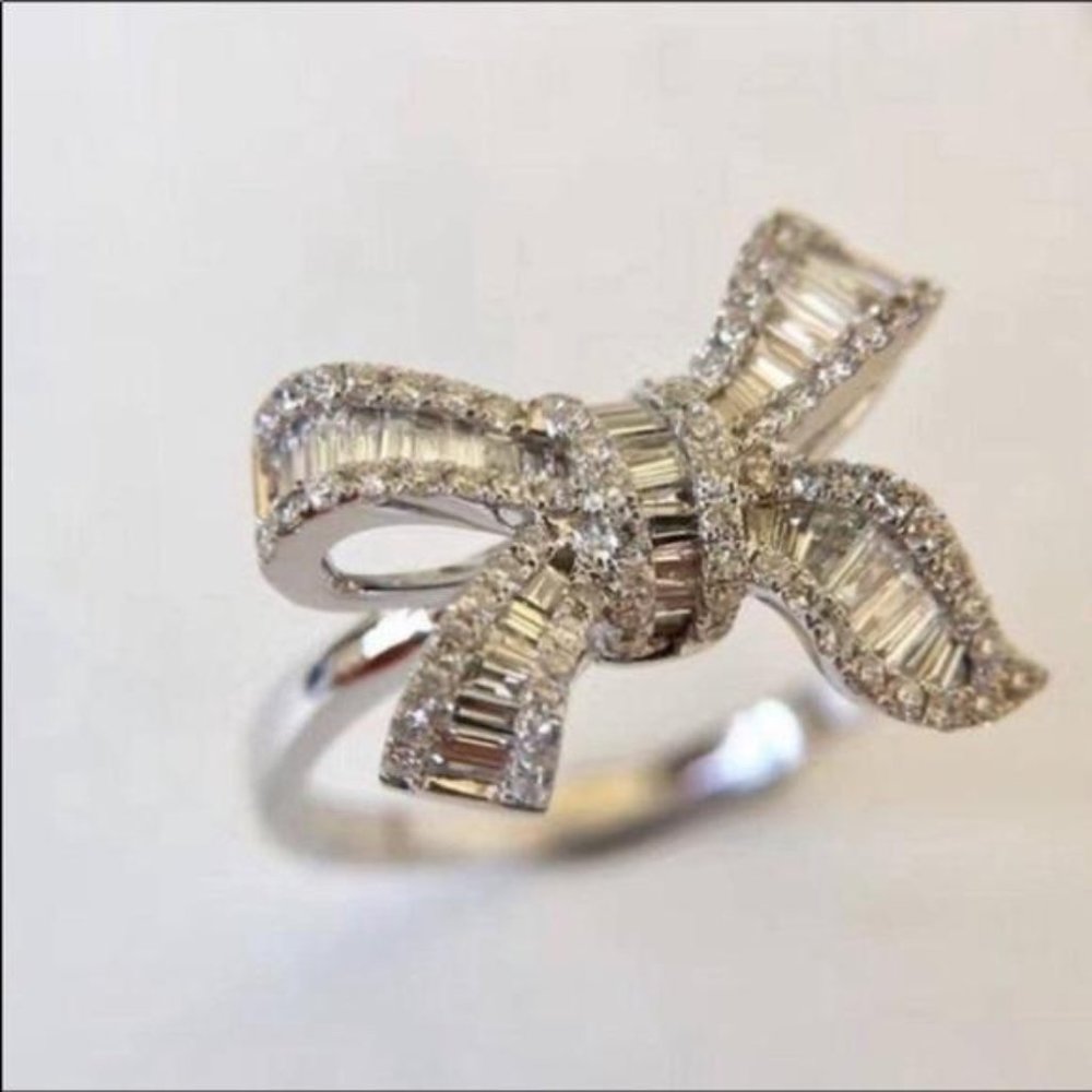 NEW BAGUETTE 925 STERLING SILVER DIAMOND RING, CUTE RING, SHINY RING. - Picture 3 of 8